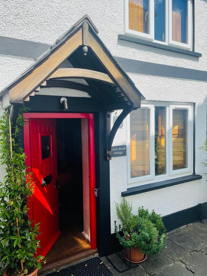 Cosy Holiday Cottage In Crickhowell. Llangattock Bagian luar foto